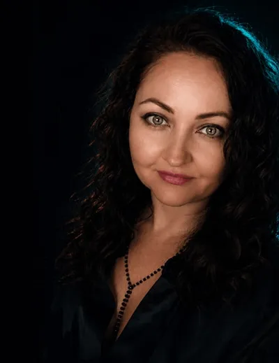 Anna Chumakova — Senior SEO Specialist and Founder of Be Mako Studio